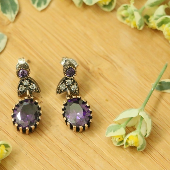 925 Sterling Silver Cubic Zirconia Stones Earrings - Picture 5 of 8